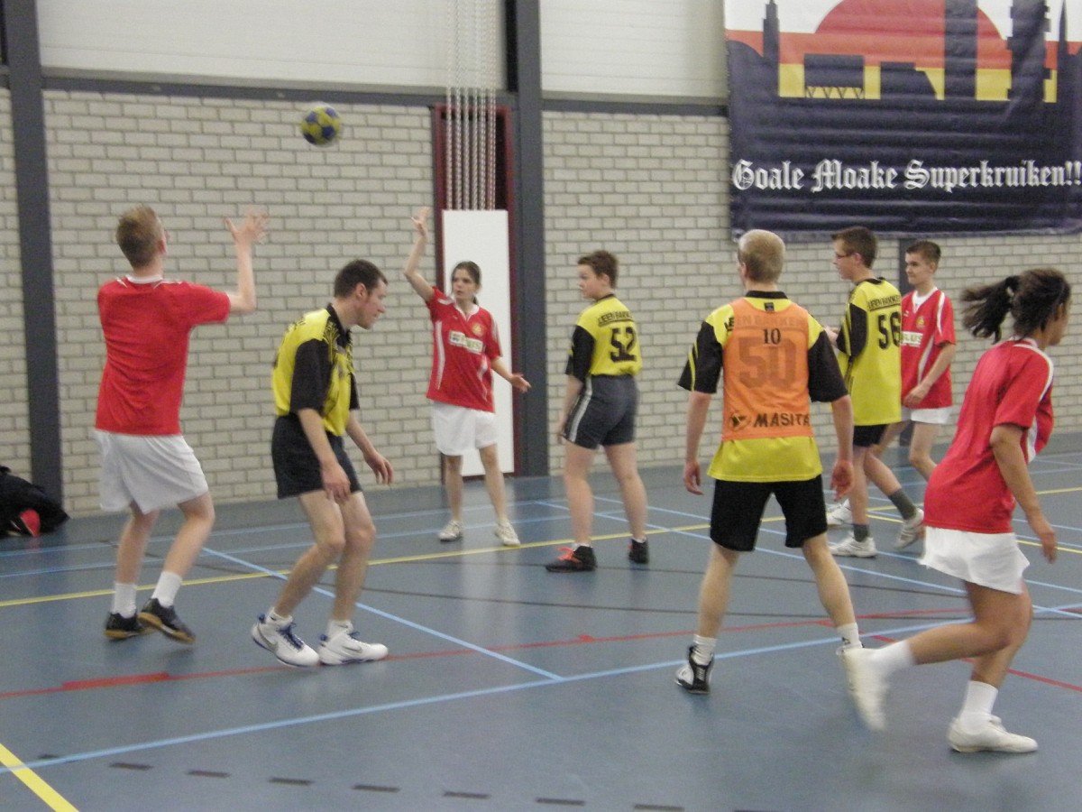 G korfbaltoernooi 17 maart 2012 056.jpg